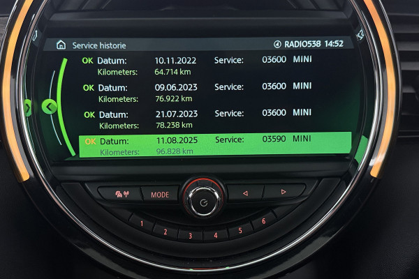 MINI Mini 1.5 Cooper Chili (PANORAMADAK, CAMERA, STOELVERWARMING, H/K AUDIO, DEALER ONDERHOUDEN)