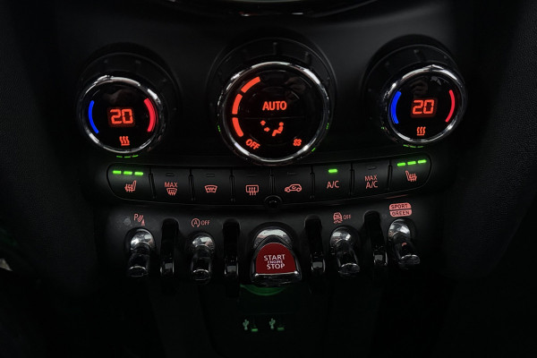 MINI Mini 1.5 Cooper Chili (PANORAMADAK, CAMERA, STOELVERWARMING, H/K AUDIO, DEALER ONDERHOUDEN)