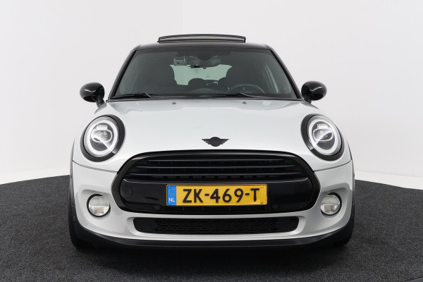 MINI Mini 1.5 Cooper Chili (PANORAMADAK, CAMERA, STOELVERWARMING, H/K AUDIO, DEALER ONDERHOUDEN)