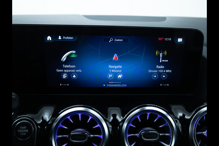 Mercedes-Benz B-Klasse 250 e AMG Line | Elec. Trekhaak | Elec. achterklep | Cruise | Camera | Stoelverwarming | Navigatie | App. connect | Sfeerverlichting