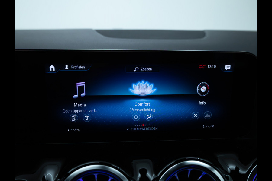 Mercedes-Benz B-Klasse 250 e AMG Line | Elec. Trekhaak | Elec. achterklep | Cruise | Camera | Stoelverwarming | Navigatie | App. connect | Sfeerverlichting