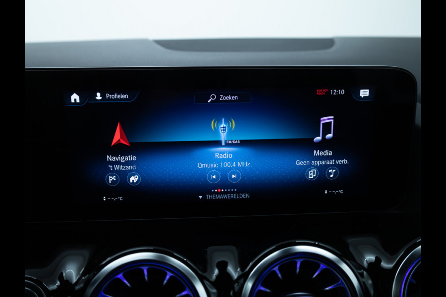 Mercedes-Benz B-Klasse 250 e AMG Line | Elec. Trekhaak | Elec. achterklep | Cruise | Camera | Stoelverwarming | Navigatie | App. connect | Sfeerverlichting