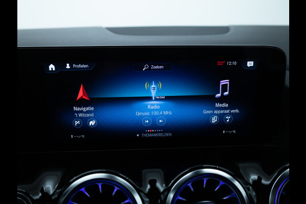 Mercedes-Benz B-Klasse 250 e AMG Line | Elec. Trekhaak | Elec. achterklep | Cruise | Camera | Stoelverwarming | Navigatie | App. connect | Sfeerverlichting