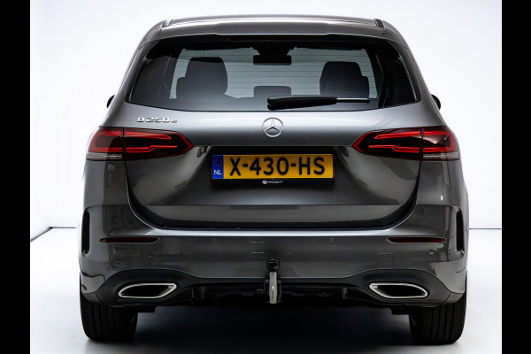Mercedes-Benz B-Klasse 250 e AMG Line | Elec. Trekhaak | Elec. achterklep | Cruise | Camera | Stoelverwarming | Navigatie | App. connect | Sfeerverlichting