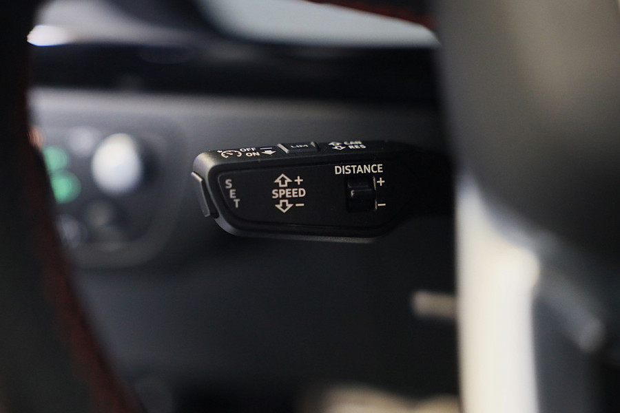 Audi Q5 55 TFSI e Quattro Competition SQ5 Look / RS Zetels / B &O / Acc / Memory / Leder / Pano / 360 Camera / Matrix / 22 Inch