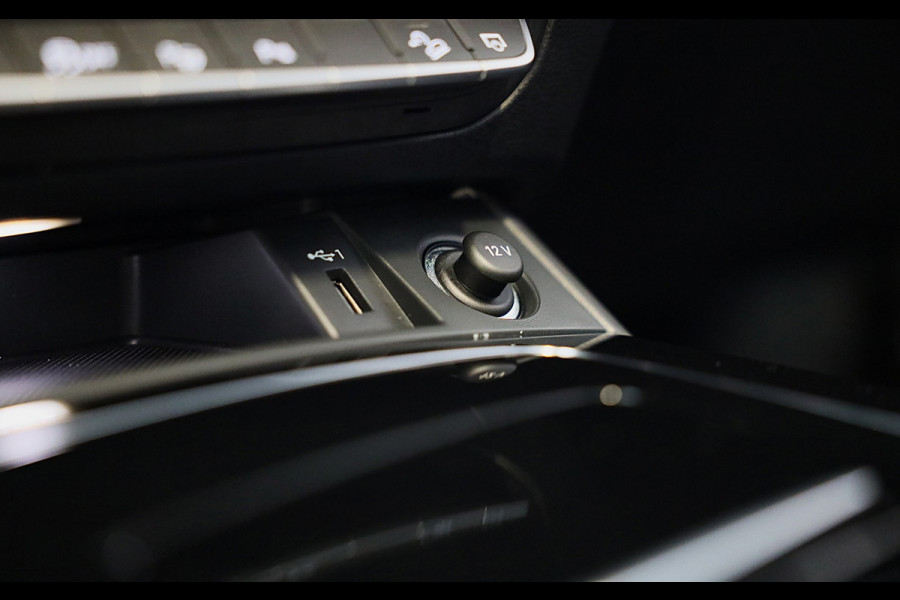 Audi Q5 55 TFSI e Quattro Competition SQ5 Look / RS Zetels / B &O / Acc / Memory / Leder / Pano / 360 Camera / Matrix / 22 Inch