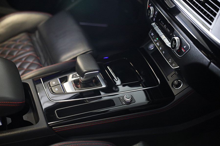 Audi Q5 55 TFSI e Quattro Competition SQ5 Look / RS Zetels / B &O / Acc / Memory / Leder / Pano / 360 Camera / Matrix / 22 Inch