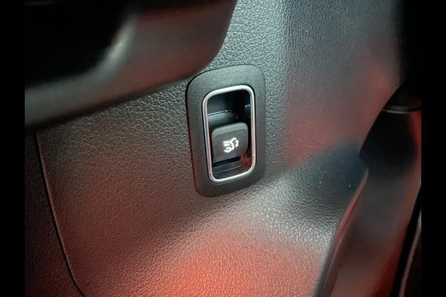 Mercedes-Benz EQA 250 Business Solution AMG 67 kWh|97% SOH|DIGITAL COCKPIT|CARPLAY|CAMERA|STOELVERWARMING|1/2 LEDER|NAP|NL-AUTO|
