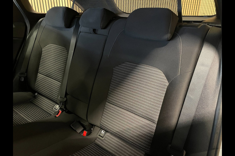 Kia Ceed Sportswagon 1.5 T-GDi DynamicPlusLine GT|160PK|AUTOMAAT|AFN.TREKHK|ACC|JBL|STOEL+STUURVERW|CARPLAY|CAMERA|CRUISE+CLIMATE|