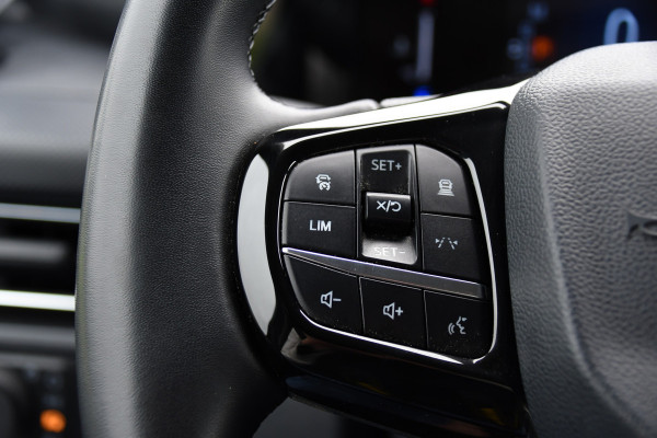 Ford Transit Custom 300 2.0 TDCI L1H1 Limited PB Edition Adaptieve Cruise, Camera, Carplay, LED, Stoelverwarming, 170pk, Automaat, Sensoren, Trekhaak, Sensoren, Uniek!