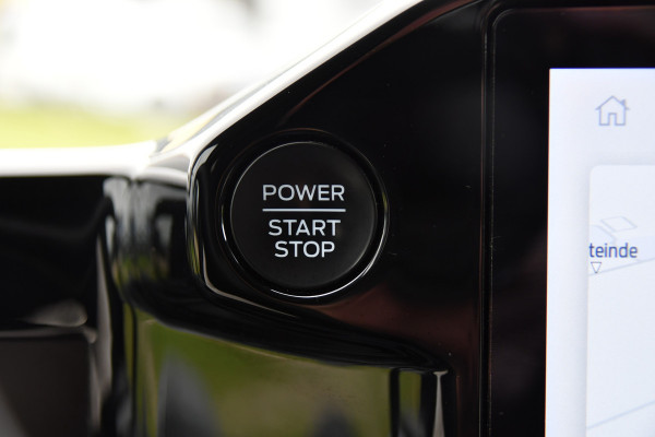 Ford Transit Custom 300 2.0 TDCI L1H1 Limited PB Edition Adaptieve Cruise, Camera, Carplay, LED, Stoelverwarming, 170pk, Automaat, Sensoren, Trekhaak, Sensoren, Uniek!