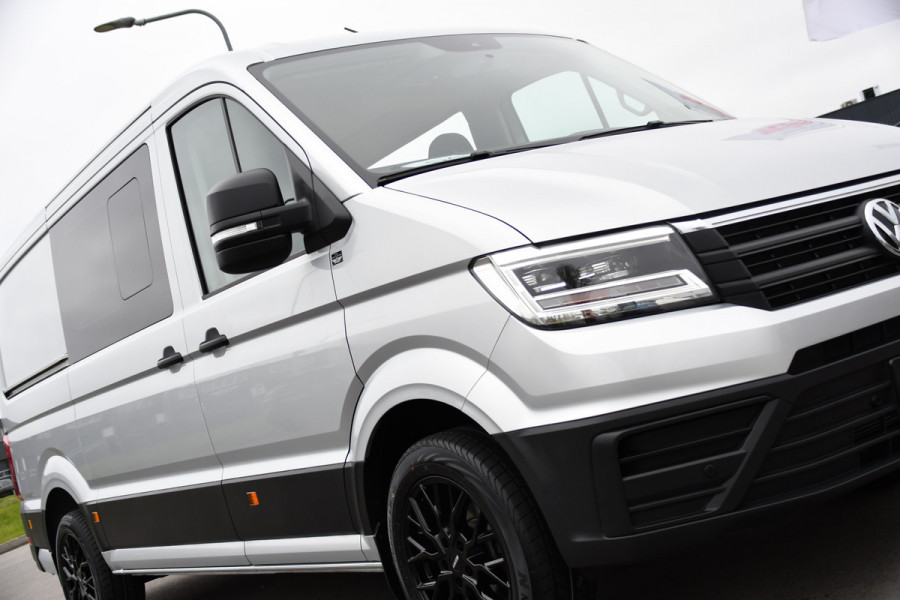 Volkswagen Crafter 35 2.0 TDI L3H2 DC Highline PB Edition Camera, Caplay, LED, 177pk, 2 x Schuifdeur, Clima, Multimedia, Voorruit verwarming, Automaat, Uniek!