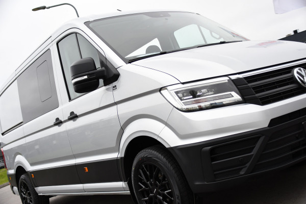 Volkswagen Crafter 35 2.0 TDI L3H2 DC Highline PB Edition Camera, Caplay, LED, 177pk, 2 x Schuifdeur, Clima, Multimedia, Voorruit verwarming, Automaat, Uniek!