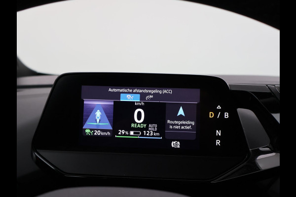 Volkswagen ID.4 PRO 77 kWh + ADAPTIVE CRUISE | STUURVERW. | STOELVERW. | SFEERVERLICHTING | DRAADLOZE CARPLAY