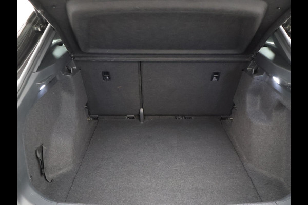 Volkswagen ID.4 PRO 77 kWh + ADAPTIVE CRUISE | STUURVERW. | STOELVERW. | SFEERVERLICHTING | DRAADLOZE CARPLAY