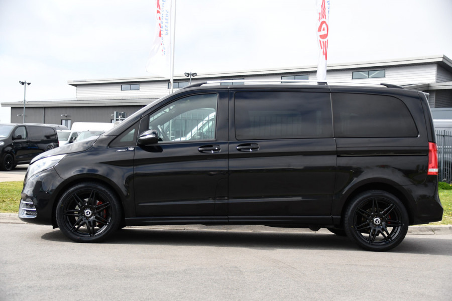 Mercedes-Benz V-Klasse 300d AMG Black Edition Camera, Cruise, Carplay, LED, 2 x Schuifdeur, 237pk, Automaat, Leder, Automaat, Multimedia, Stoelverwarming, Uniek!