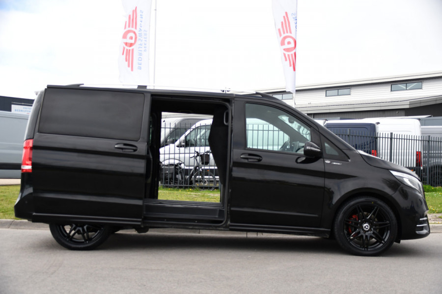Mercedes-Benz V-Klasse 300d AMG Black Edition Camera, Cruise, Carplay, LED, 2 x Schuifdeur, 237pk, Automaat, Leder, Automaat, Multimedia, Stoelverwarming, Uniek!
