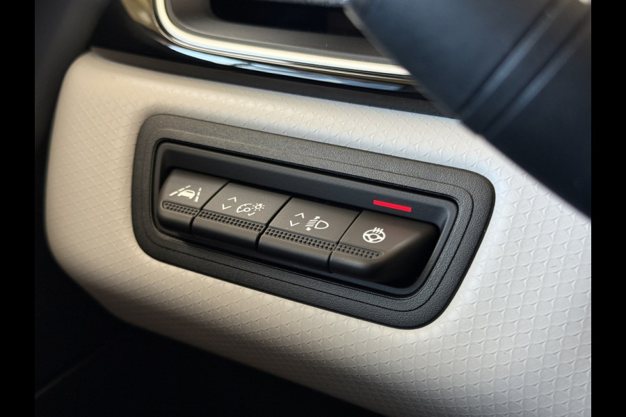 Renault Captur 1.3 TCe 155 Edition One | Pano | 360 | Bose | Stoel&Stuurverwarming | 18" |  Groot Navi | ACC | Dodehoek | 100% onderhouden!