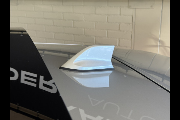 Renault Captur 1.3 TCe 155 Edition One | Pano | 360 | Bose | Stoel&Stuurverwarming | 18" |  Groot Navi | ACC | Dodehoek | 100% onderhouden!