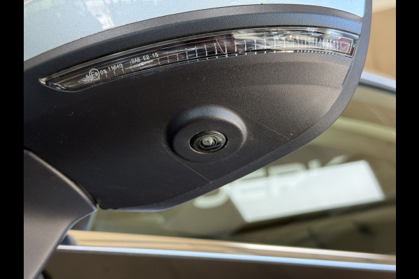 Renault Captur 1.3 TCe 155 Edition One | Pano | 360 | Bose | Stoel&Stuurverwarming | 18" |  Groot Navi | ACC | Dodehoek | 100% onderhouden!