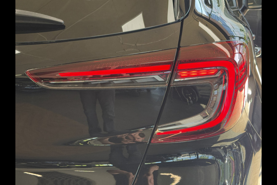 Renault Captur 1.3 TCe 155 Edition One | Pano | 360 | Bose | Stoel&Stuurverwarming | 18" |  Groot Navi | ACC | Dodehoek | 100% onderhouden!