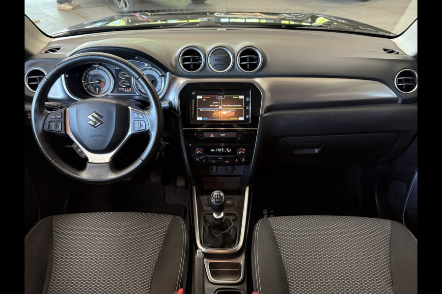 Suzuki Vitara 1.4 Boosterjet Comfort | Navi | Stoelverwarming | 17" | Camera | Carplay | Cruise | 100% onderhouden