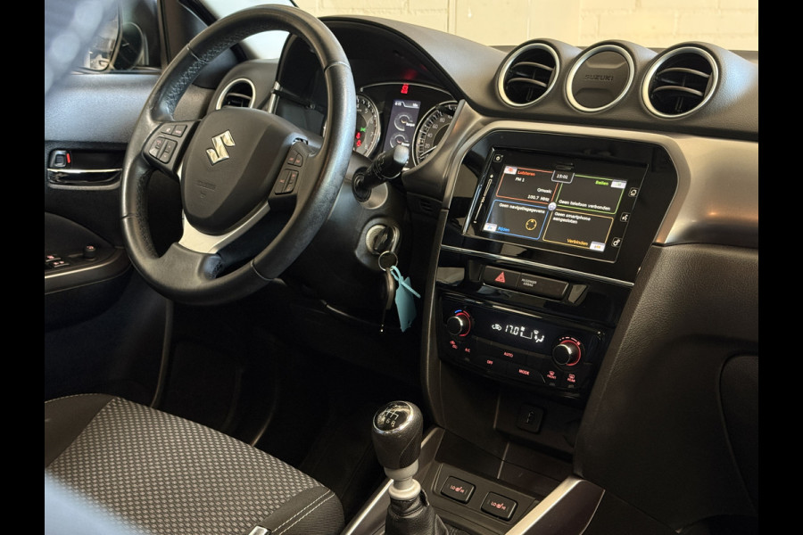 Suzuki Vitara 1.4 Boosterjet Comfort | Navi | Stoelverwarming | 17" | Camera | Carplay | Cruise | 100% onderhouden