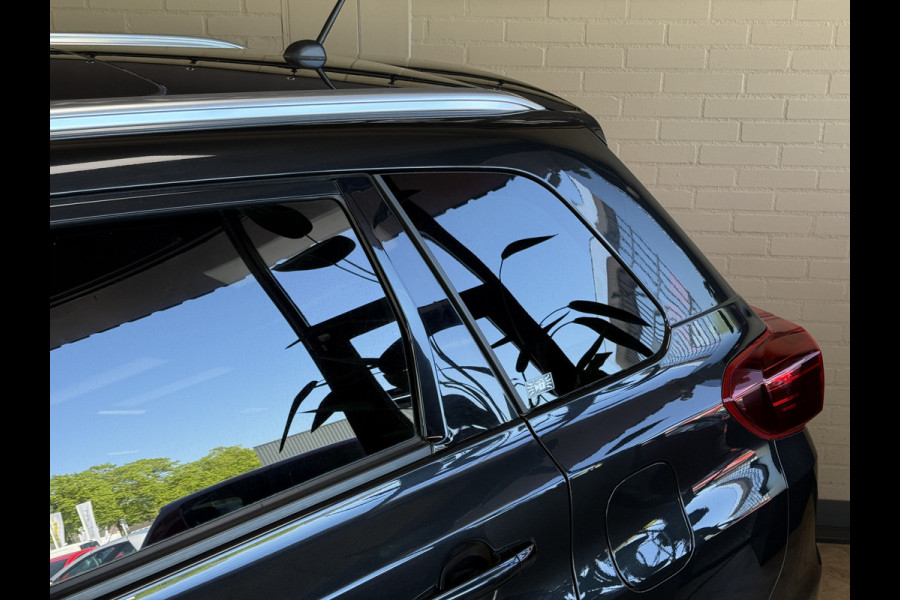 Suzuki Vitara 1.4 Boosterjet AllGrip Comfort | Trekhaak | Pano | 17" | Carplay | Camera | ACC | Dodehoek | Stoelverwarming | 100% onderhouden!
