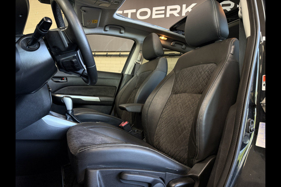 Suzuki Vitara 1.4 Boosterjet AllGrip Comfort | Trekhaak | Pano | 17" | Carplay | Camera | ACC | Dodehoek | Stoelverwarming | 100% onderhouden!