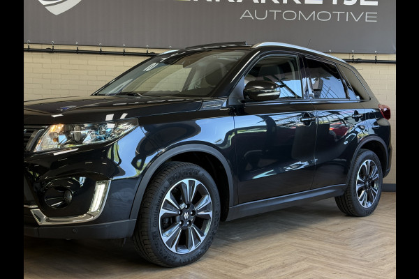 Suzuki Vitara 1.4 Boosterjet AllGrip Comfort | Trekhaak | Pano | 17" | Carplay | Camera | ACC | Dodehoek | Stoelverwarming | 100% onderhouden!