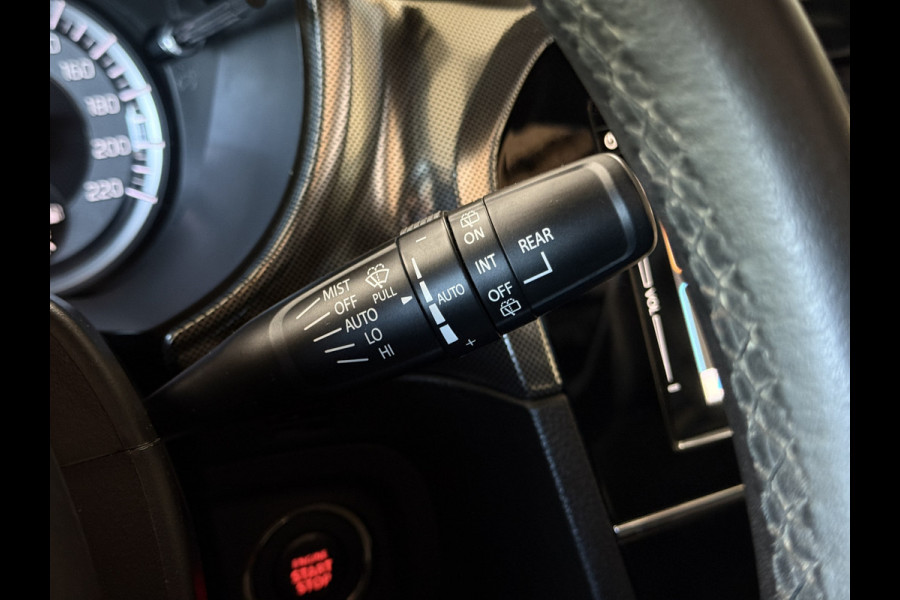 Suzuki Vitara 1.4 Boosterjet AllGrip Comfort | Trekhaak | Pano | 17" | Carplay | Camera | ACC | Dodehoek | Stoelverwarming | 100% onderhouden!
