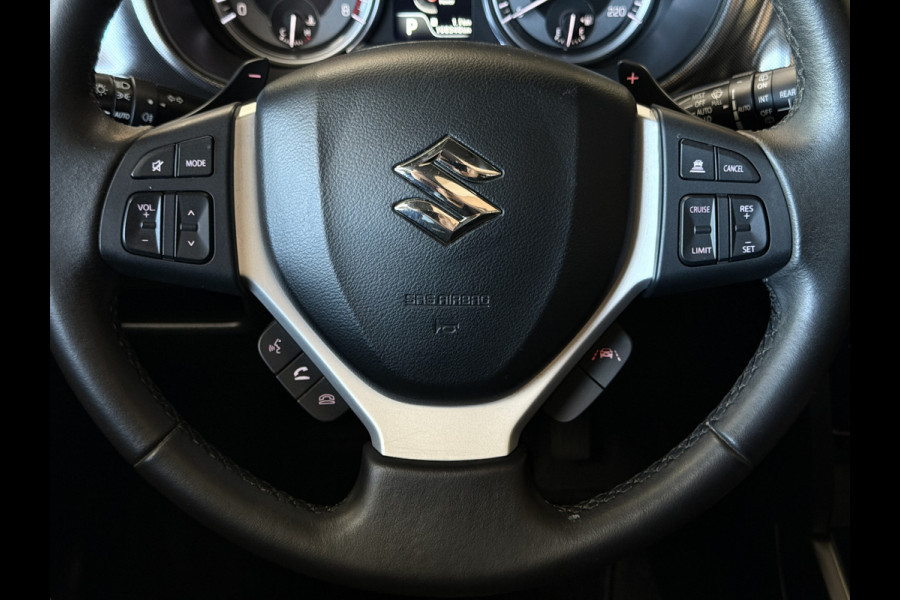 Suzuki Vitara 1.4 Boosterjet AllGrip Comfort | Trekhaak | Pano | 17" | Carplay | Camera | ACC | Dodehoek | Stoelverwarming | 100% onderhouden!