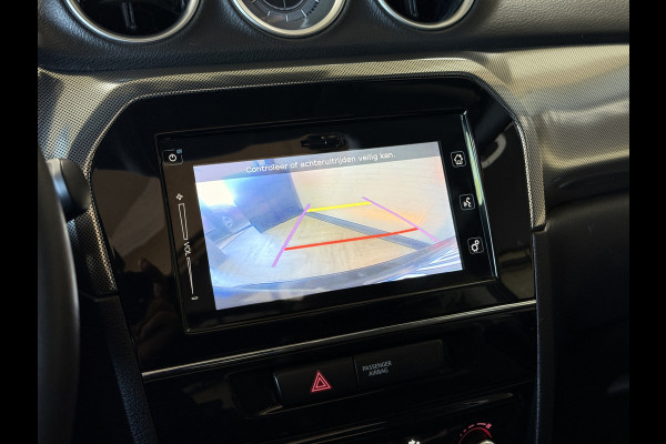 Suzuki Vitara 1.4 Boosterjet AllGrip Comfort | Trekhaak | Pano | 17" | Carplay | Camera | ACC | Dodehoek | Stoelverwarming | 100% onderhouden!