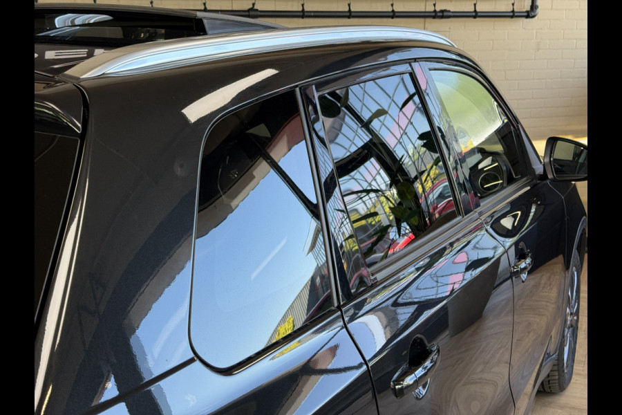 Suzuki Vitara 1.4 Boosterjet AllGrip Comfort | Trekhaak | Pano | 17" | Carplay | Camera | ACC | Dodehoek | Stoelverwarming | 100% onderhouden!