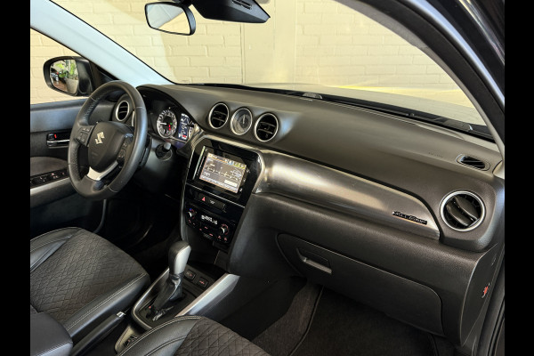 Suzuki Vitara 1.4 Boosterjet AllGrip Comfort | Trekhaak | Pano | 17" | Carplay | Camera | ACC | Dodehoek | Stoelverwarming | 100% onderhouden!