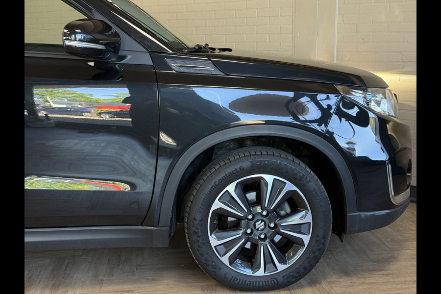 Suzuki Vitara 1.4 Boosterjet AllGrip Comfort | Trekhaak | Pano | 17" | Carplay | Camera | ACC | Dodehoek | Stoelverwarming | 100% onderhouden!
