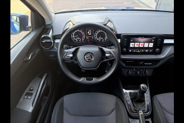 Škoda Fabia 1.0 TSi 95pk Ambition 5-drs. CARPLAY/CRUISE/PDC/TREKHAAK/STOELVERWARMING