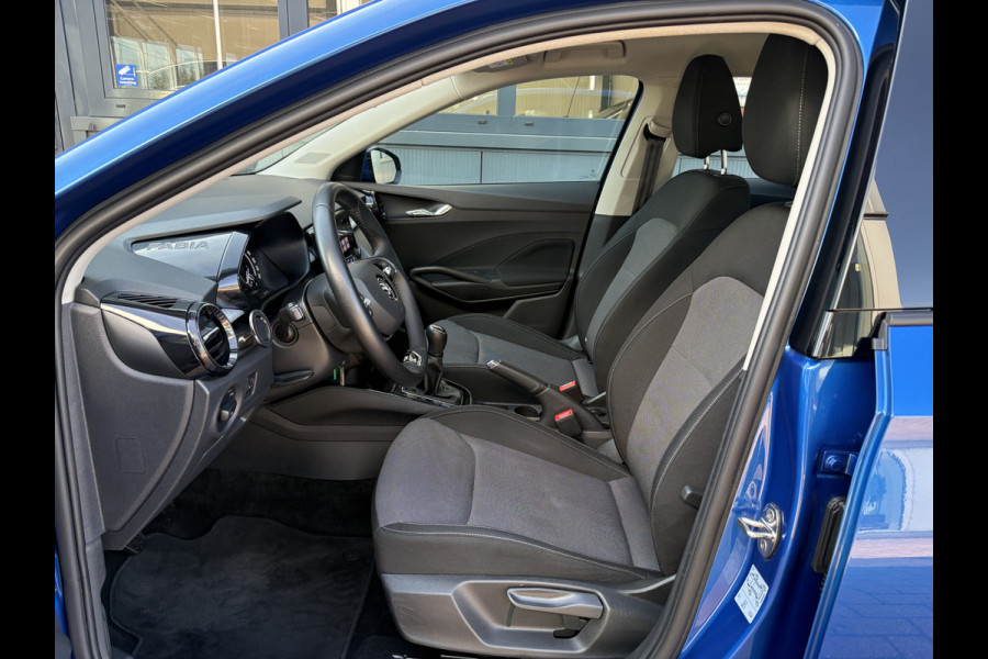 Škoda Fabia 1.0 TSi 95pk Ambition 5-drs. CARPLAY/CRUISE/PDC/TREKHAAK/STOELVERWARMING