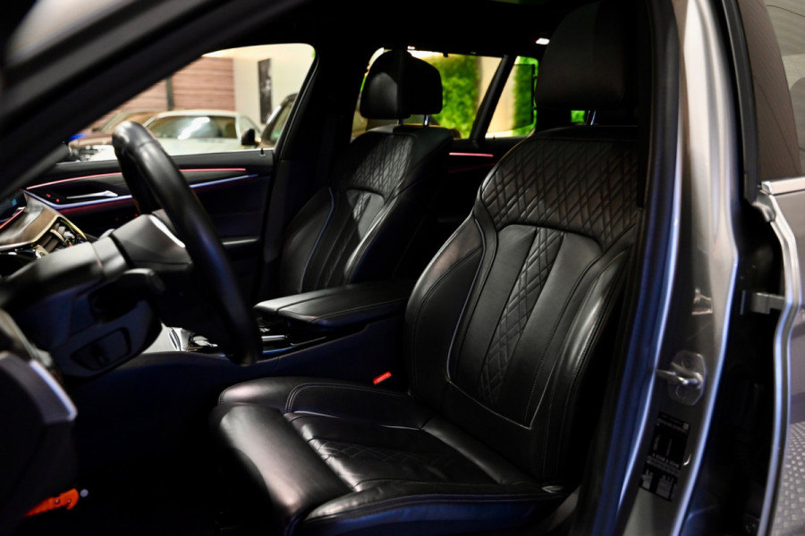 BMW 5 Serie Touring 530i Luxury Line Individual - Bowers & Wilkins - ACC - Nappaleder - Keyless - HUD - Panoramadak