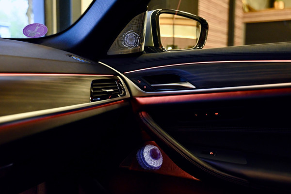 BMW 5 Serie Touring 530i Luxury Line Individual - Bowers & Wilkins - ACC - Nappaleder - Keyless - HUD - Panoramadak