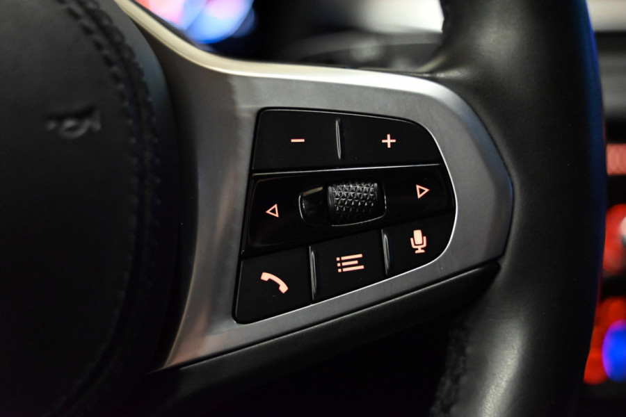 BMW 5 Serie Touring 530i Luxury Line Individual - Bowers & Wilkins - ACC - Nappaleder - Keyless - HUD - Panoramadak