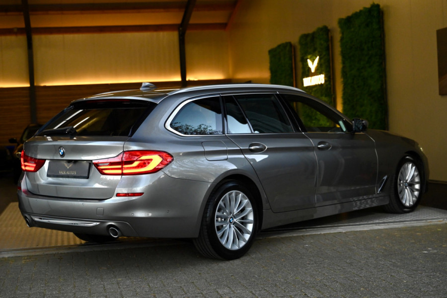 BMW 5 Serie Touring 530i Luxury Line Individual - Bowers & Wilkins - ACC - Nappaleder - Keyless - HUD - Panoramadak