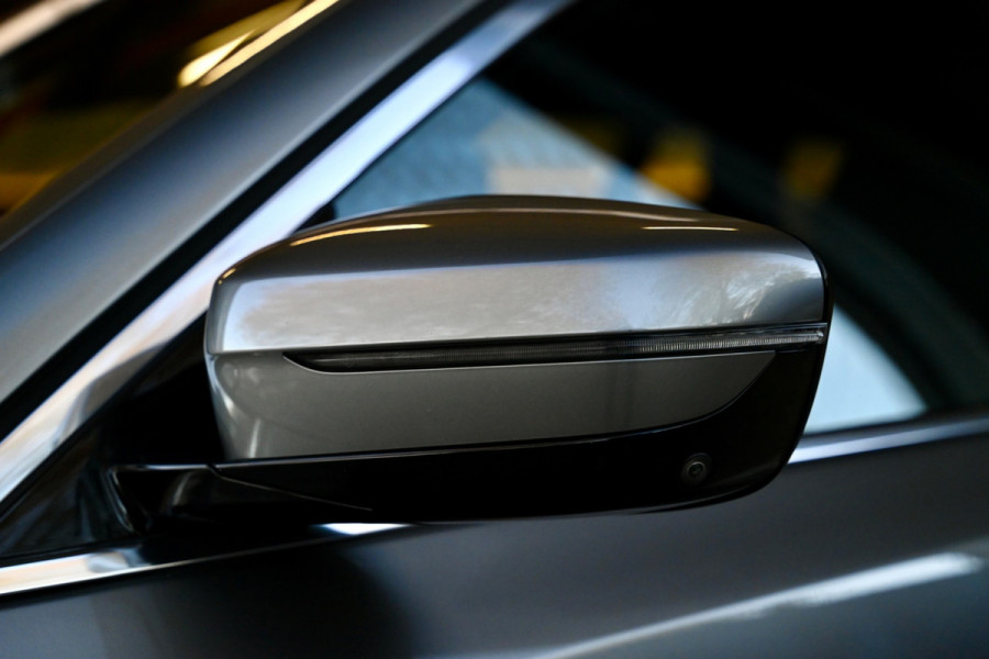 BMW 5 Serie Touring 530i Luxury Line Individual - Bowers & Wilkins - ACC - Nappaleder - Keyless - HUD - Panoramadak