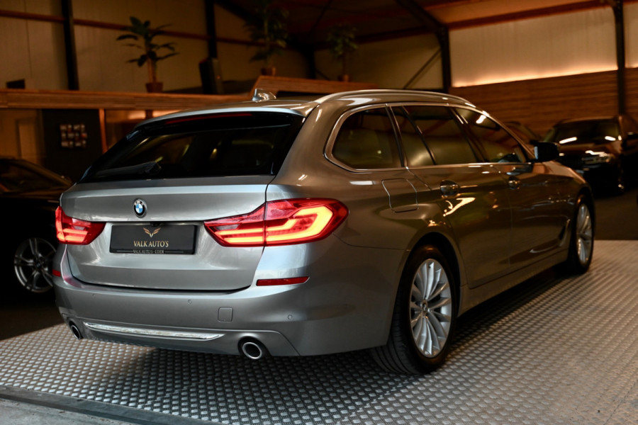 BMW 5 Serie Touring 530i Luxury Line Individual - Bowers & Wilkins - ACC - Nappaleder - Keyless - HUD - Panoramadak