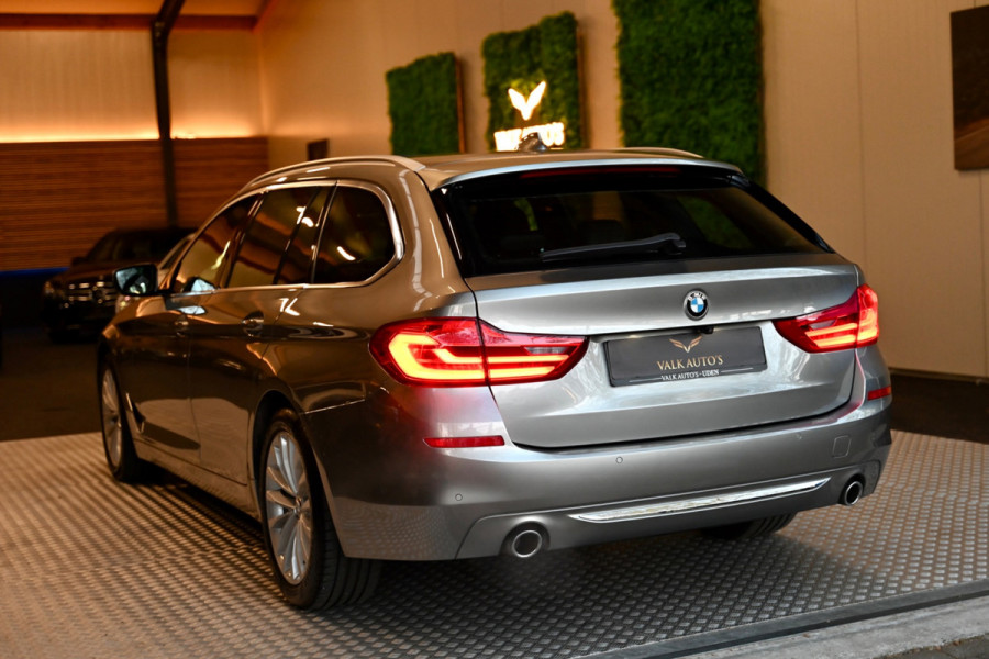 BMW 5 Serie Touring 530i Luxury Line Individual - Bowers & Wilkins - ACC - Nappaleder - Keyless - HUD - Panoramadak