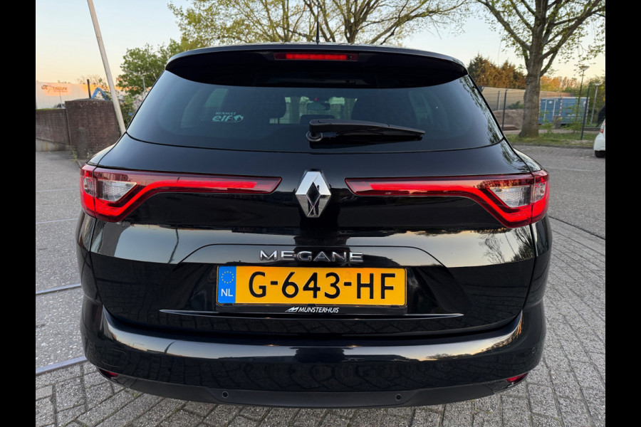 Renault Mégane Estate 1.3 TCe LIMITED 2019 NAVI VOL-LED CARPLAY NAP CLIMA