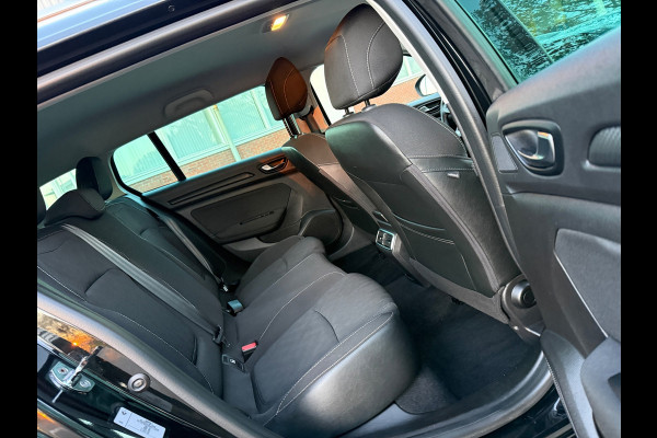 Renault Mégane Estate 1.3 TCe LIMITED 2019 NAVI VOL-LED CARPLAY NAP CLIMA