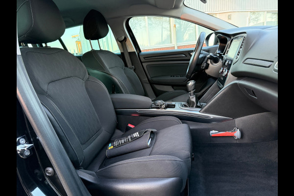 Renault Mégane Estate 1.3 TCe LIMITED 2019 NAVI VOL-LED CARPLAY NAP CLIMA