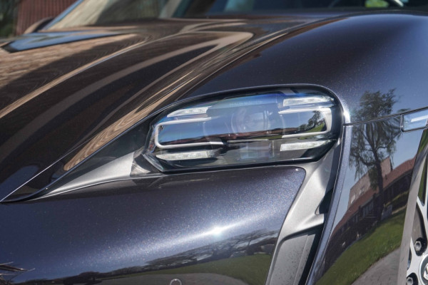 Porsche Taycan Sport Turismo Performance Plus 93KWH