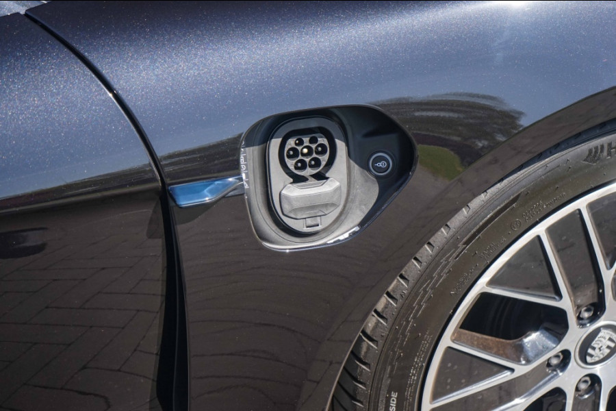 Porsche Taycan Sport Turismo Performance Plus 93KWH